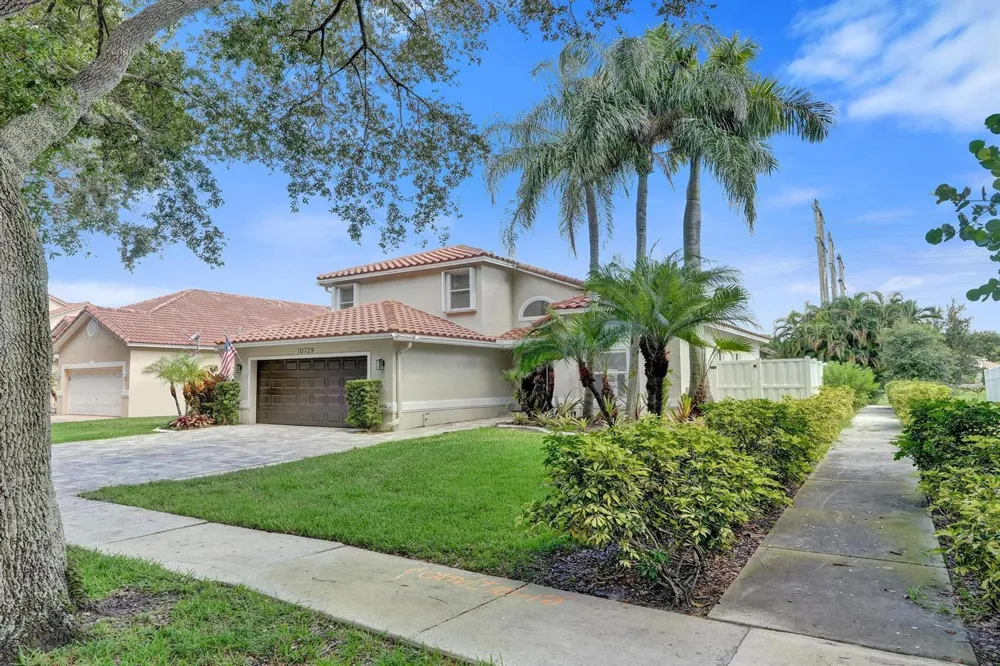 10729 EDINBURGH STREET Cooper City, FL 33026