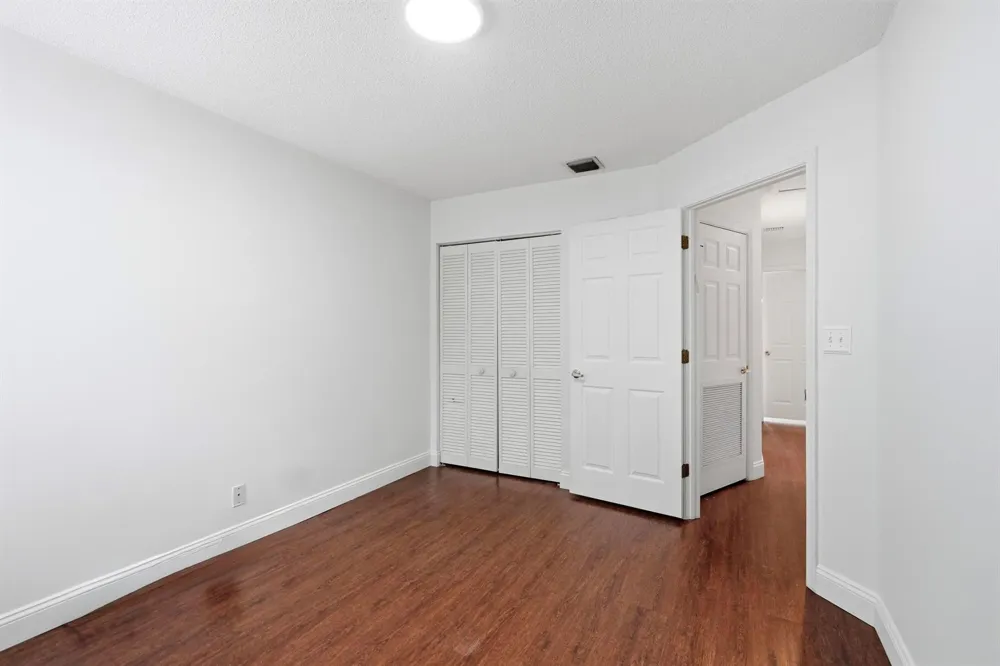 10729 EDINBURGH STREET Cooper City, FL 33026
