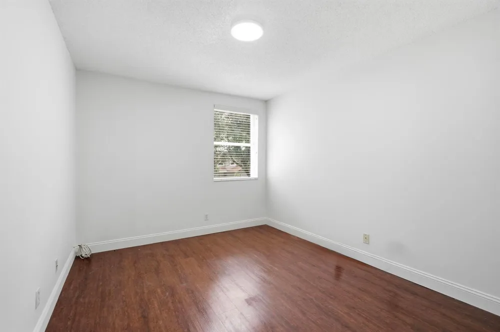 10729 EDINBURGH STREET Cooper City, FL 33026