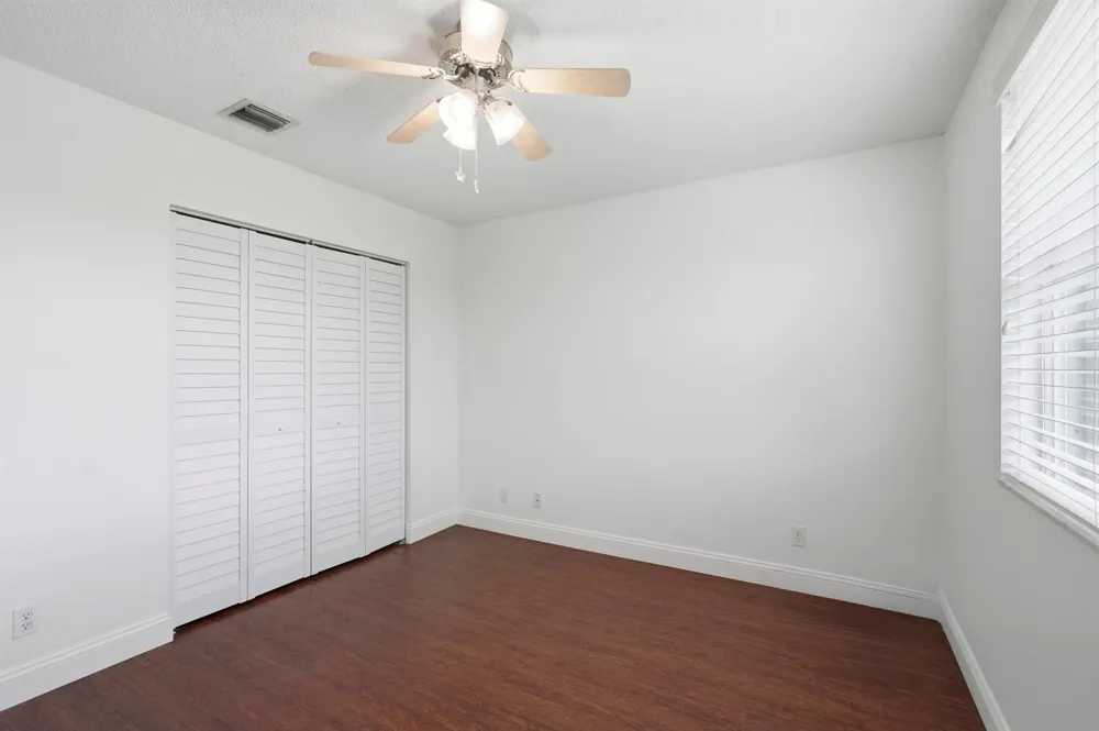 10729 EDINBURGH STREET Cooper City, FL 33026