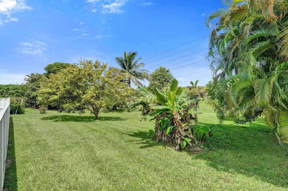 10729 EDINBURGH STREET Cooper City, FL 33026