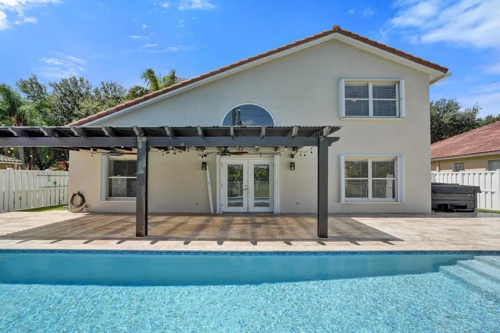 10729 EDINBURGH STREET Cooper City, FL 33026