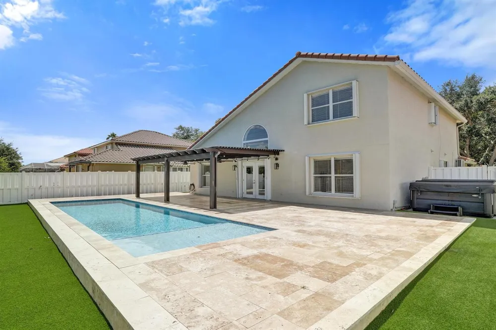 10729 EDINBURGH STREET Cooper City, FL 33026
