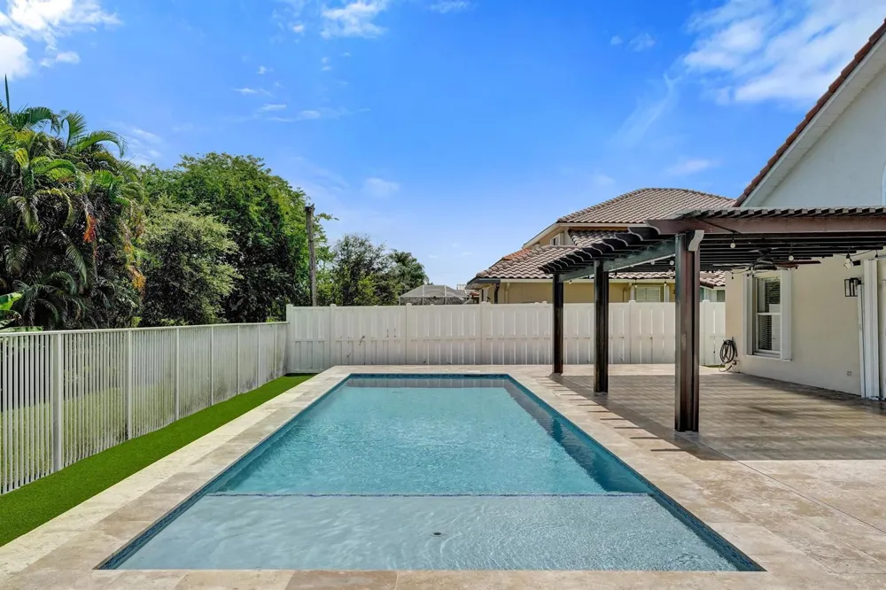 10729 EDINBURGH STREET Cooper City, FL 33026
