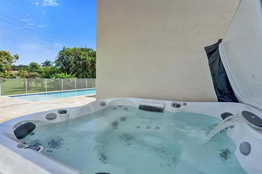 10729 EDINBURGH STREET Cooper City, FL 33026