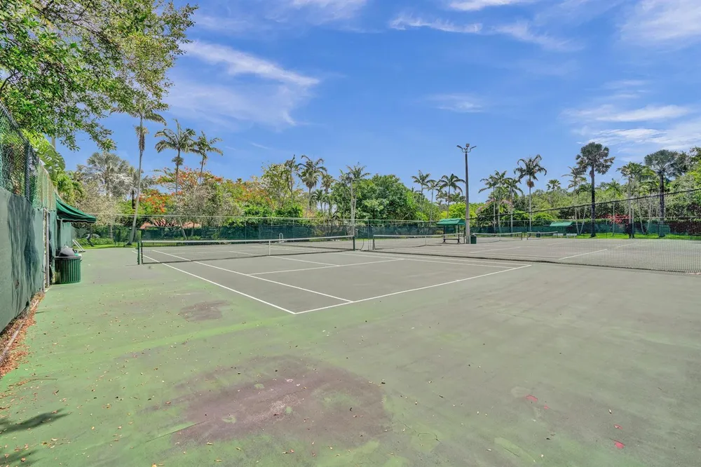 10729 EDINBURGH STREET Cooper City, FL 33026