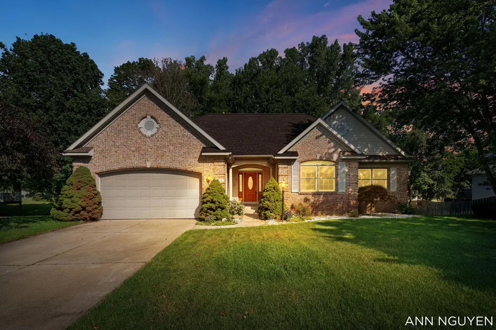 5263 Pine Slope Drive SW Wyoming, MI 49519