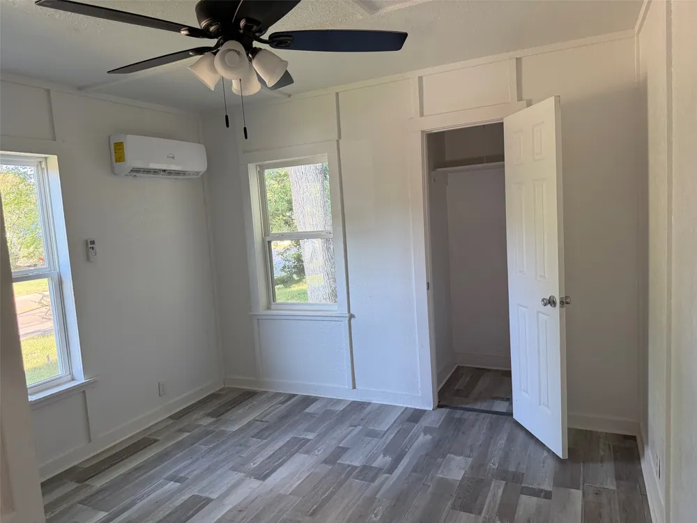 506 W Trinity Street Groesbeck, TX 76642