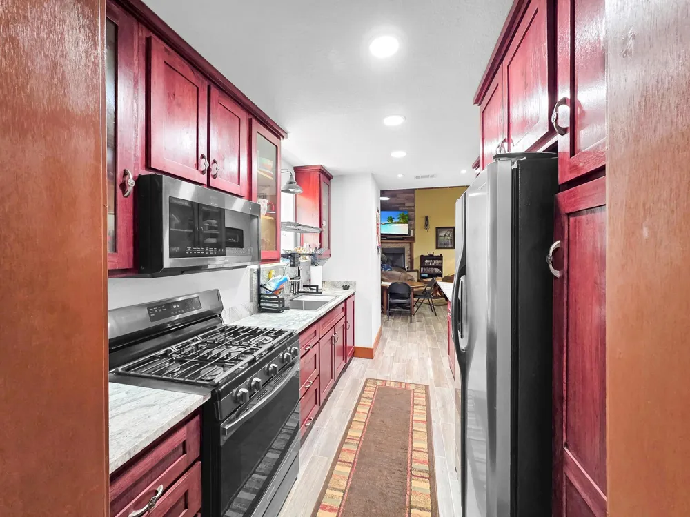 10024 Cr 207 Centerville, TX 75833