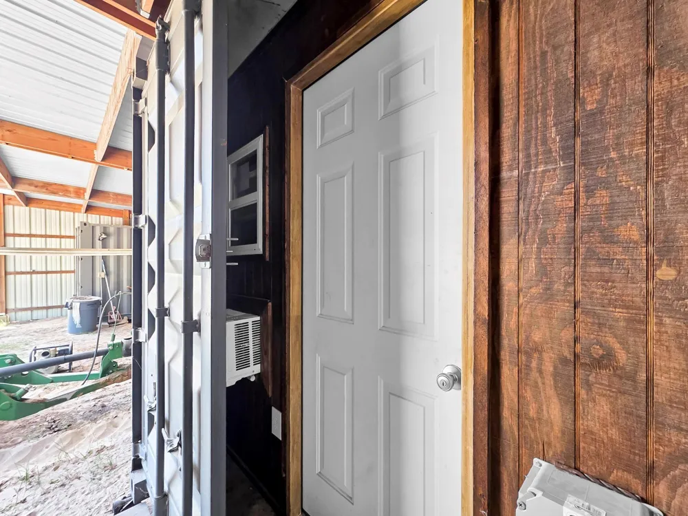 10024 Cr 207 Centerville, TX 75833