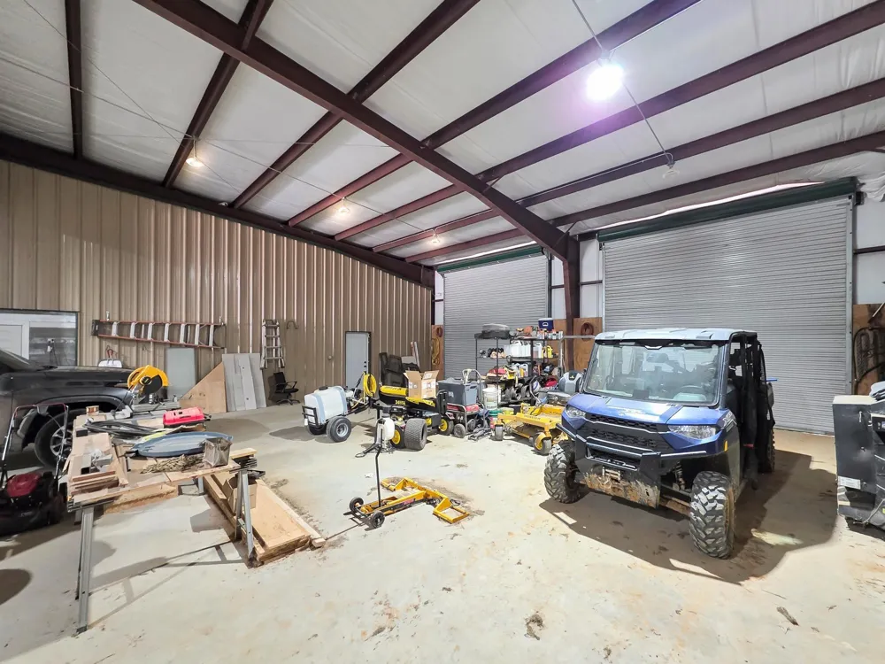 10024 Cr 207 Centerville, TX 75833