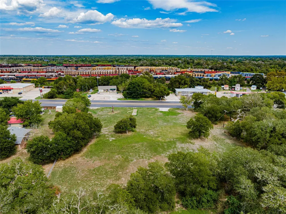 16966 State Highway 36 S Somerville, TX 77879