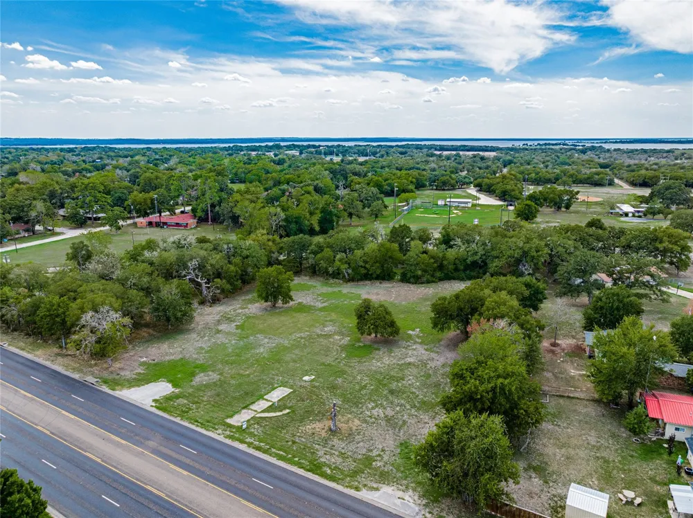 16966 State Highway 36 S Somerville, TX 77879