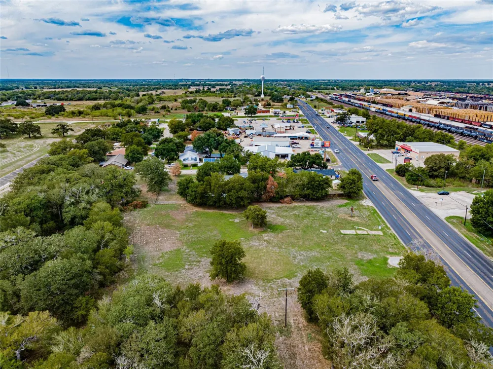 16966 State Highway 36 S Somerville, TX 77879