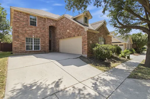 8009 Riverwalk Trail