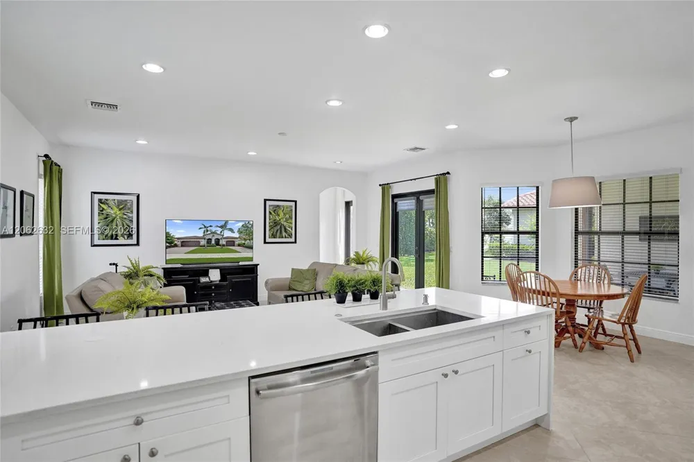 9000 Lakeview Place Parkland, FL 33076