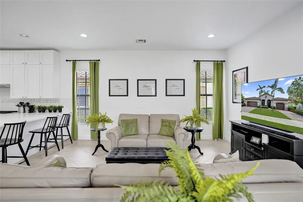 9000 Lakeview Place Parkland, FL 33076