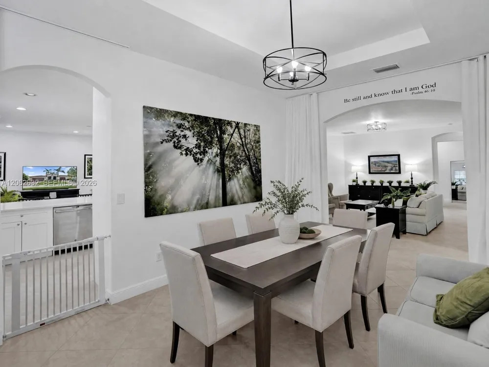 9000 Lakeview Place Parkland, FL 33076