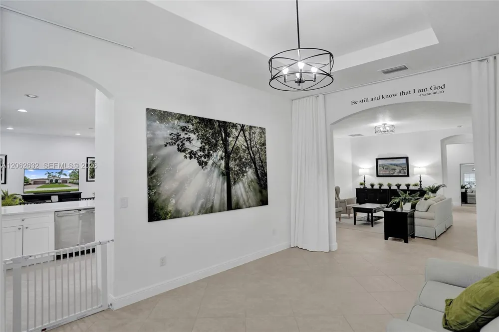 9000 Lakeview Place Parkland, FL 33076