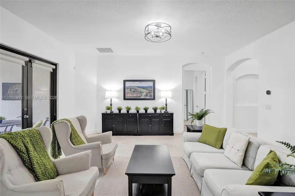 9000 Lakeview Place Parkland, FL 33076