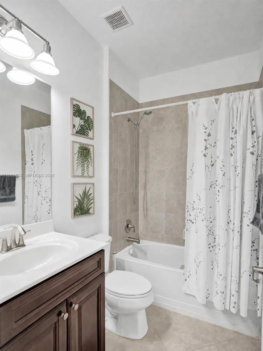 9000 Lakeview Place Parkland, FL 33076