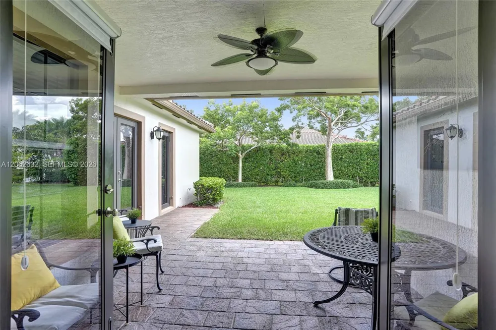 9000 Lakeview Place Parkland, FL 33076