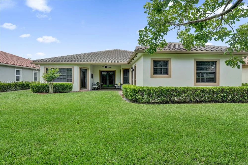9000 Lakeview Place Parkland, FL 33076