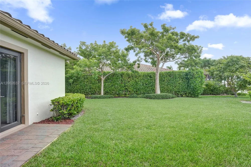 9000 Lakeview Place Parkland, FL 33076
