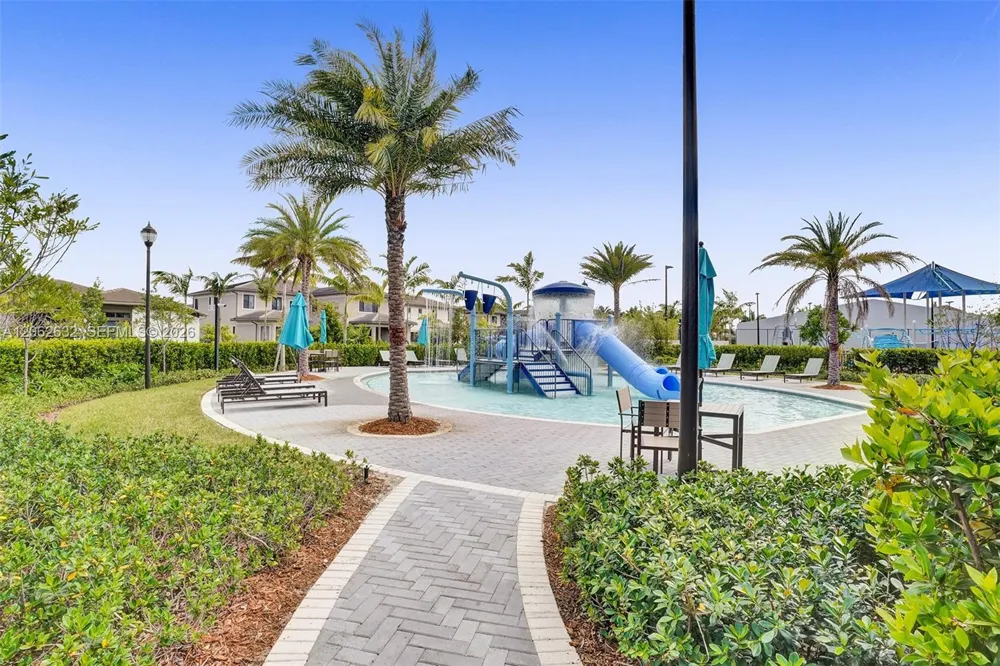 9000 Lakeview Place Parkland, FL 33076