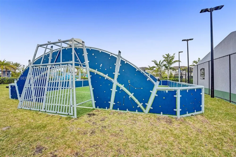 9000 Lakeview Place Parkland, FL 33076