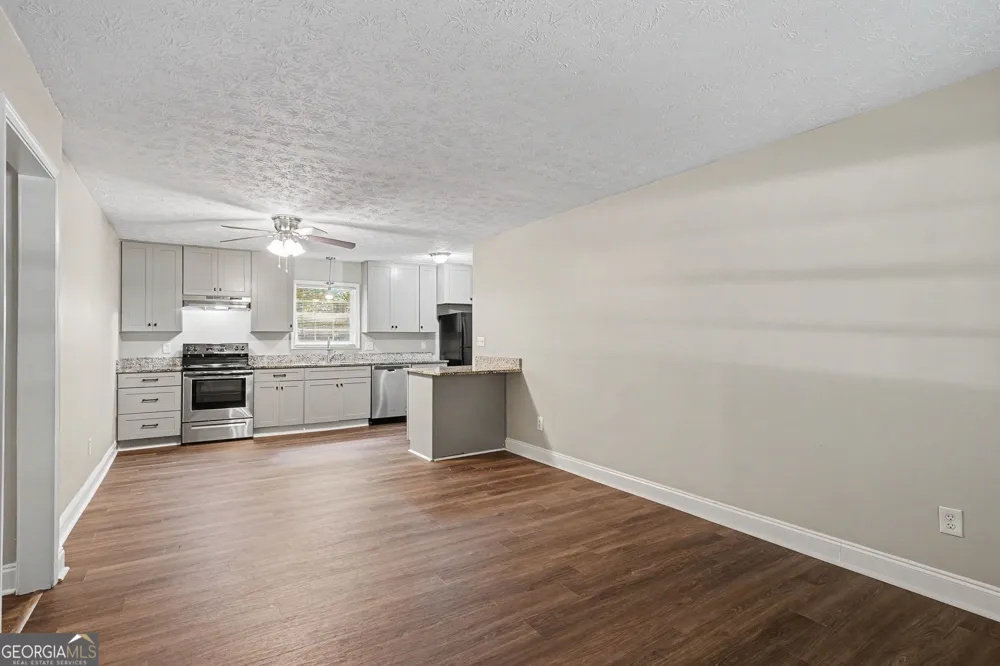 80 Hidden Pines DR Covington, GA 30016