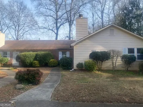 4002 Hawthorne CIR