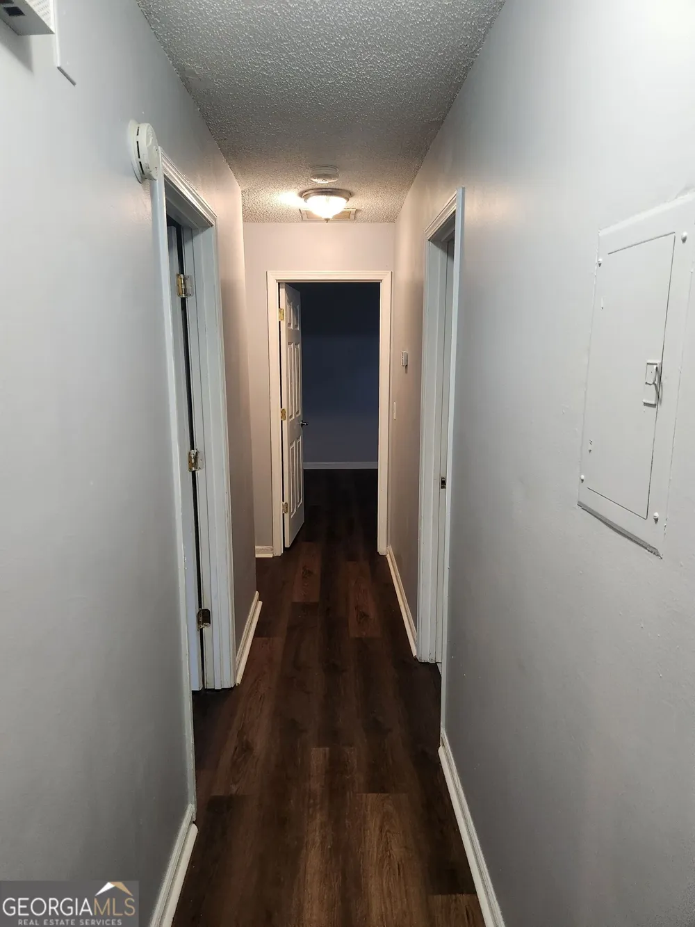4002 Hawthorne CIR Smyrna, GA 30080