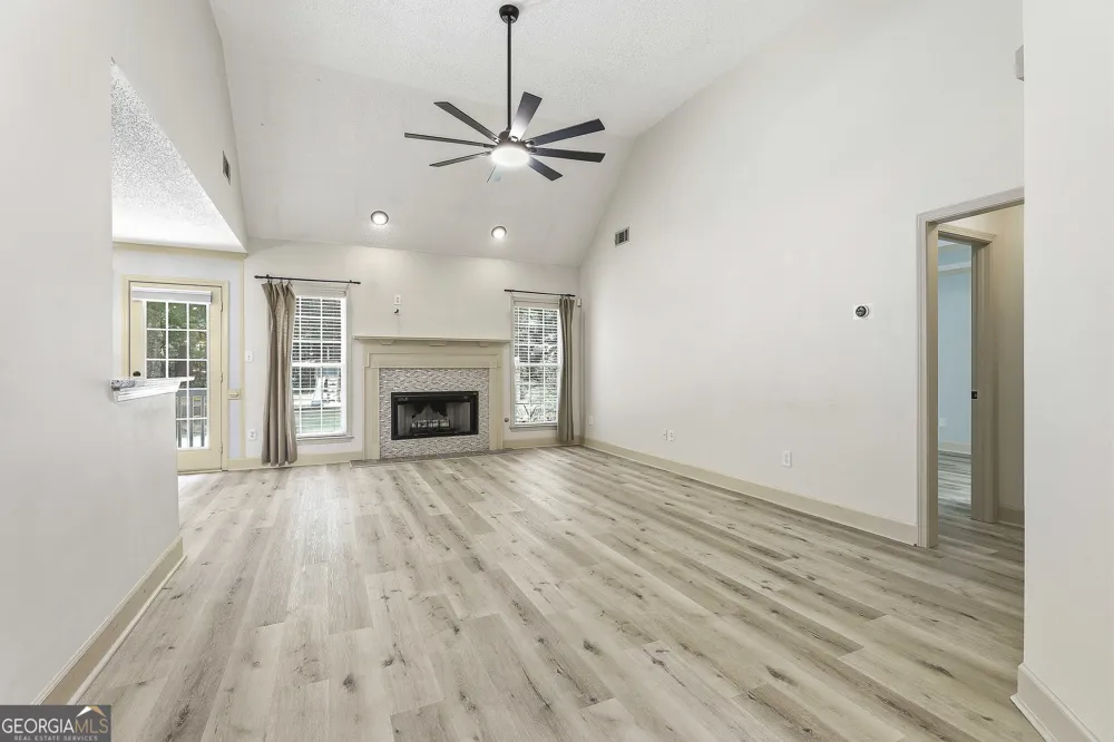 311 Ivy Vale CT Tyrone, GA 30290