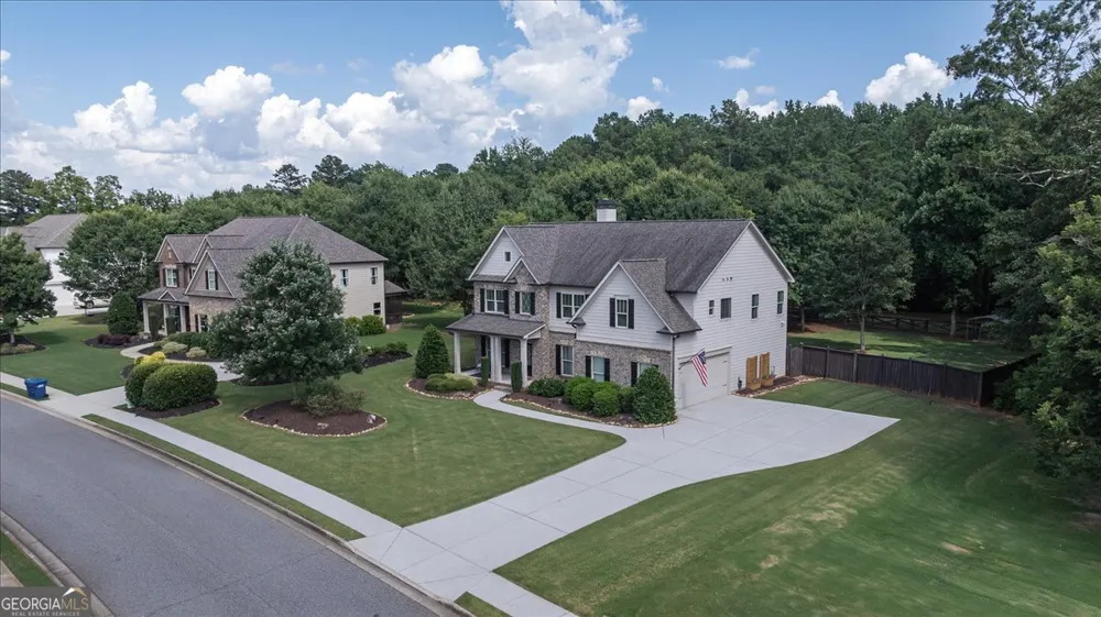 1517 Grove Brook LN Watkinsville, GA 30677