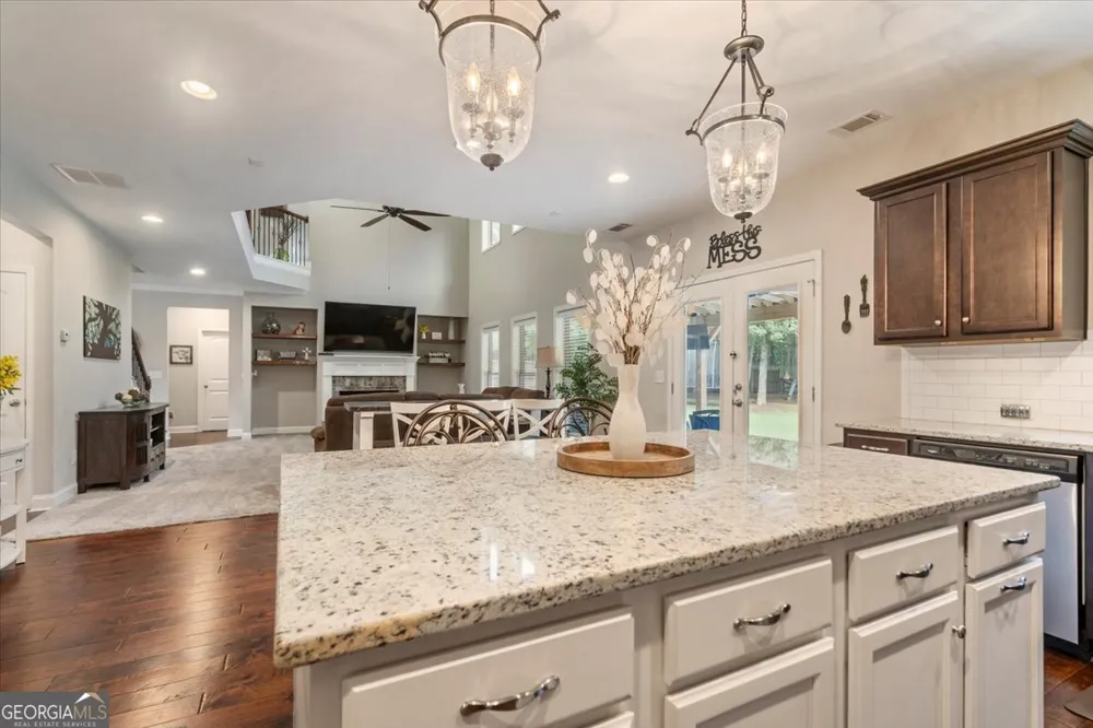 1517 Grove Brook LN Watkinsville, GA 30677