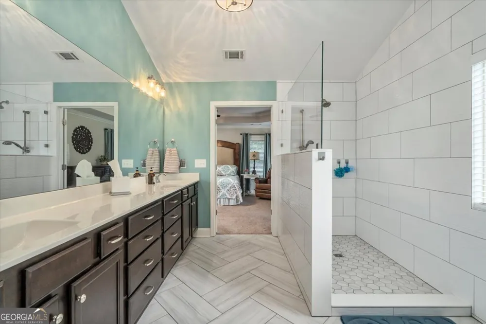1517 Grove Brook LN Watkinsville, GA 30677