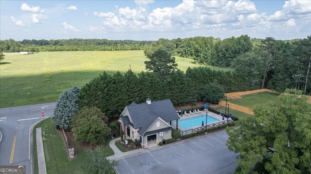 1517 Grove Brook LN Watkinsville, GA 30677
