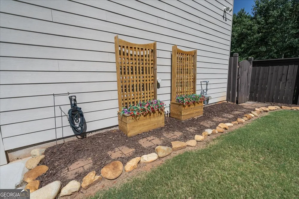 1517 Grove Brook LN Watkinsville, GA 30677