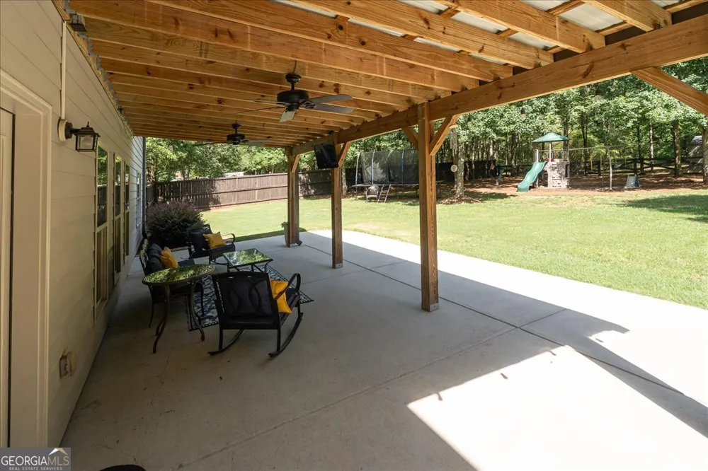 1517 Grove Brook LN Watkinsville, GA 30677