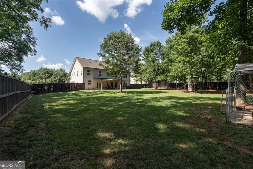 1517 Grove Brook LN Watkinsville, GA 30677