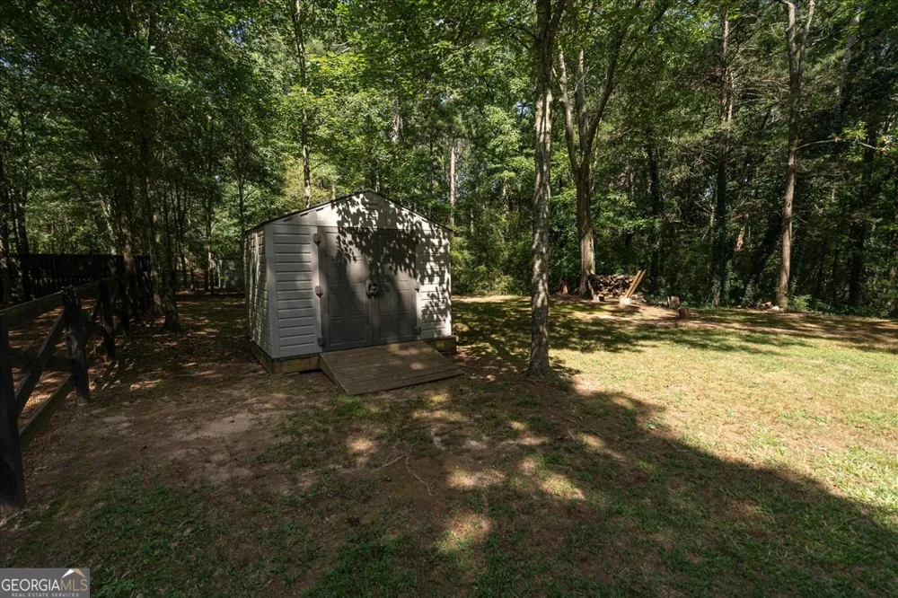 1517 Grove Brook LN Watkinsville, GA 30677