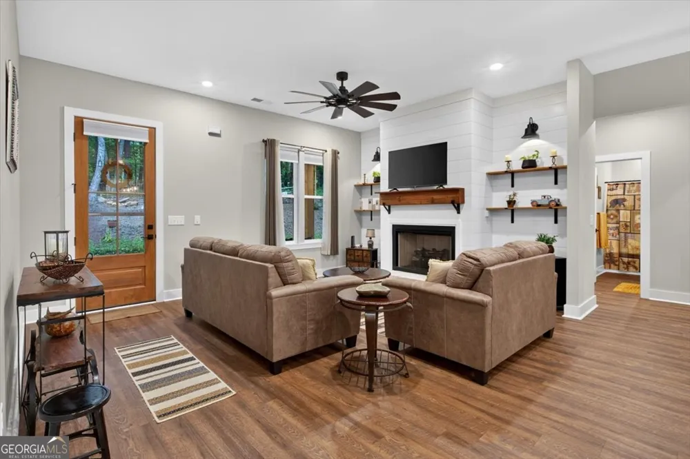 165 Salacoa Mountain View DR Jasper, GA 30143