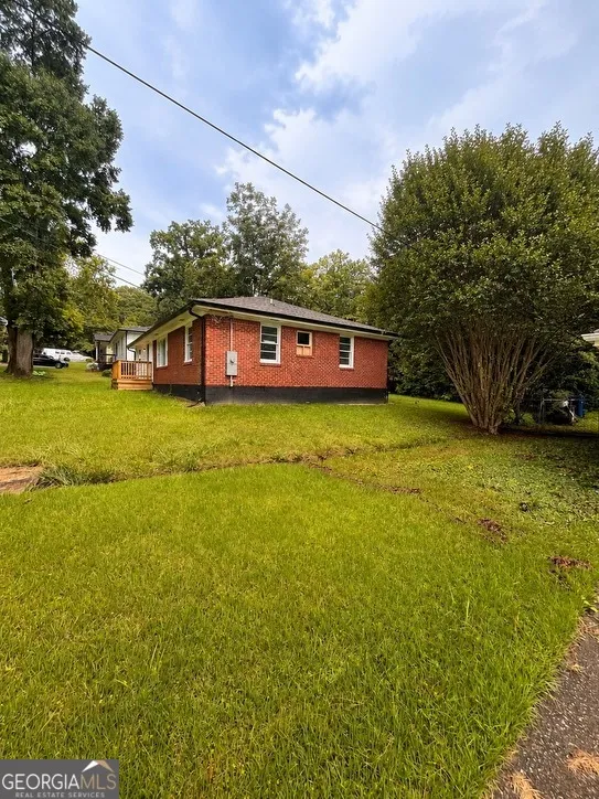 2328 Bonner RD East Point, GA 30344