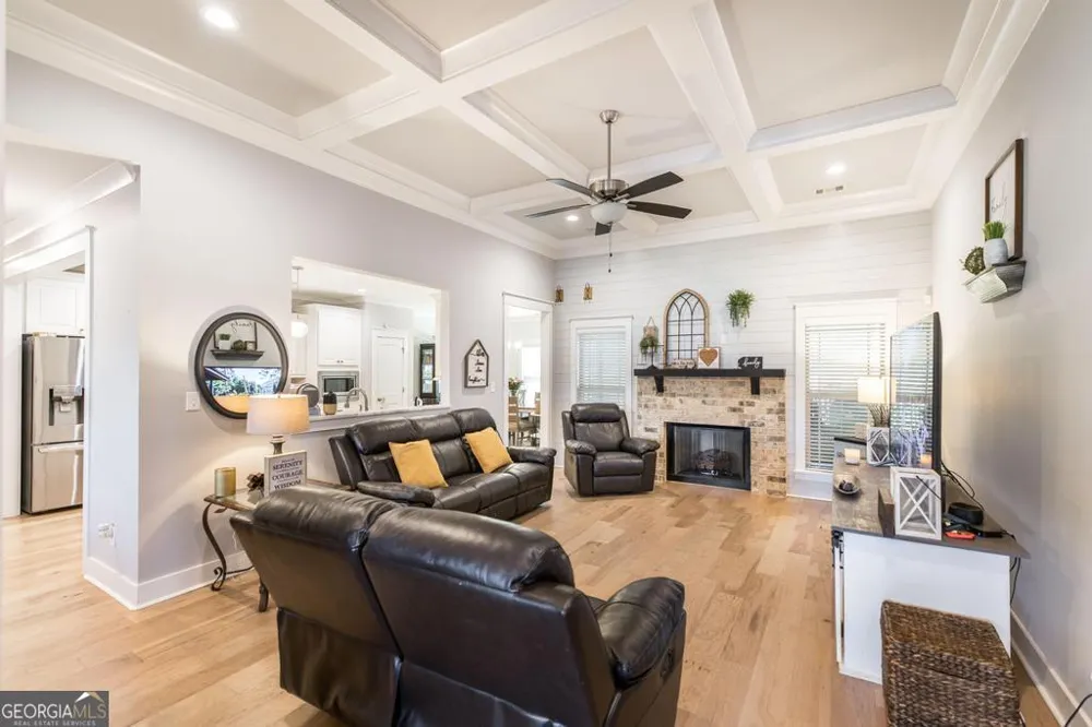 306 Rustic Live Oak TRL Bonaire, GA 31005