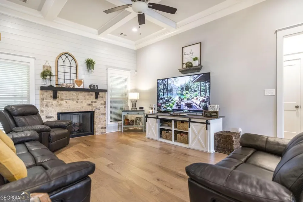 306 Rustic Live Oak TRL Bonaire, GA 31005