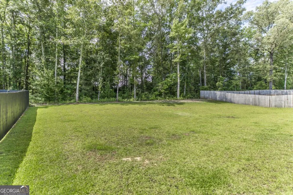 306 Rustic Live Oak TRL Bonaire, GA 31005