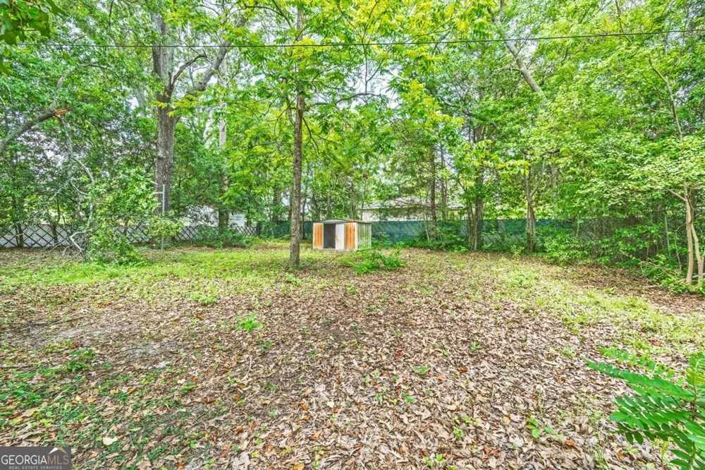 101 Sparta ST Warner Robins, GA 31088