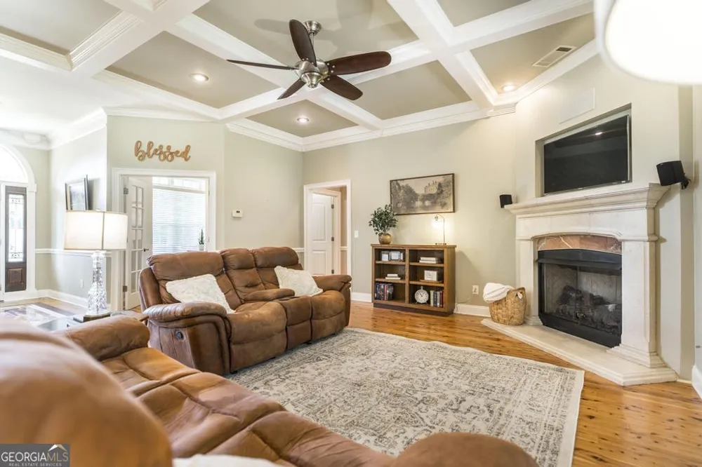 202 Lowpoint TRL Warner Robins, GA 31093