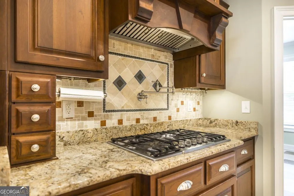202 Lowpoint TRL Warner Robins, GA 31093